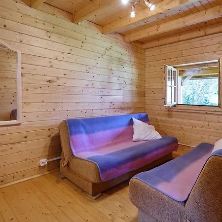 Drewniany Dom Z Pieknym Ogrodem Ferienhaus *